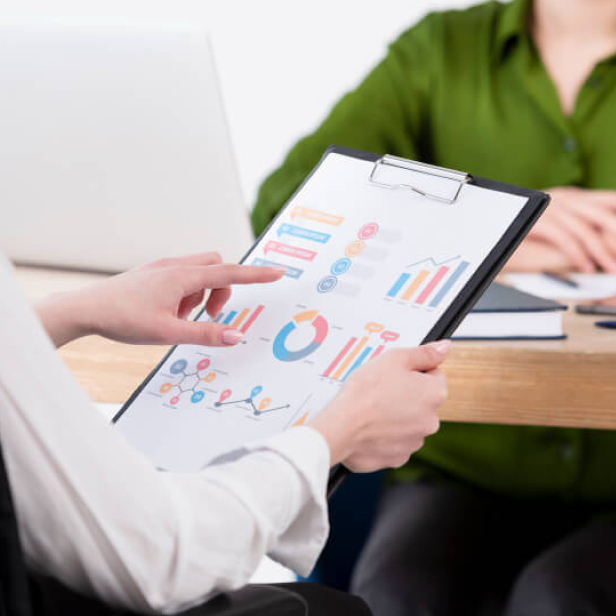 Performance Feedback & Refinement